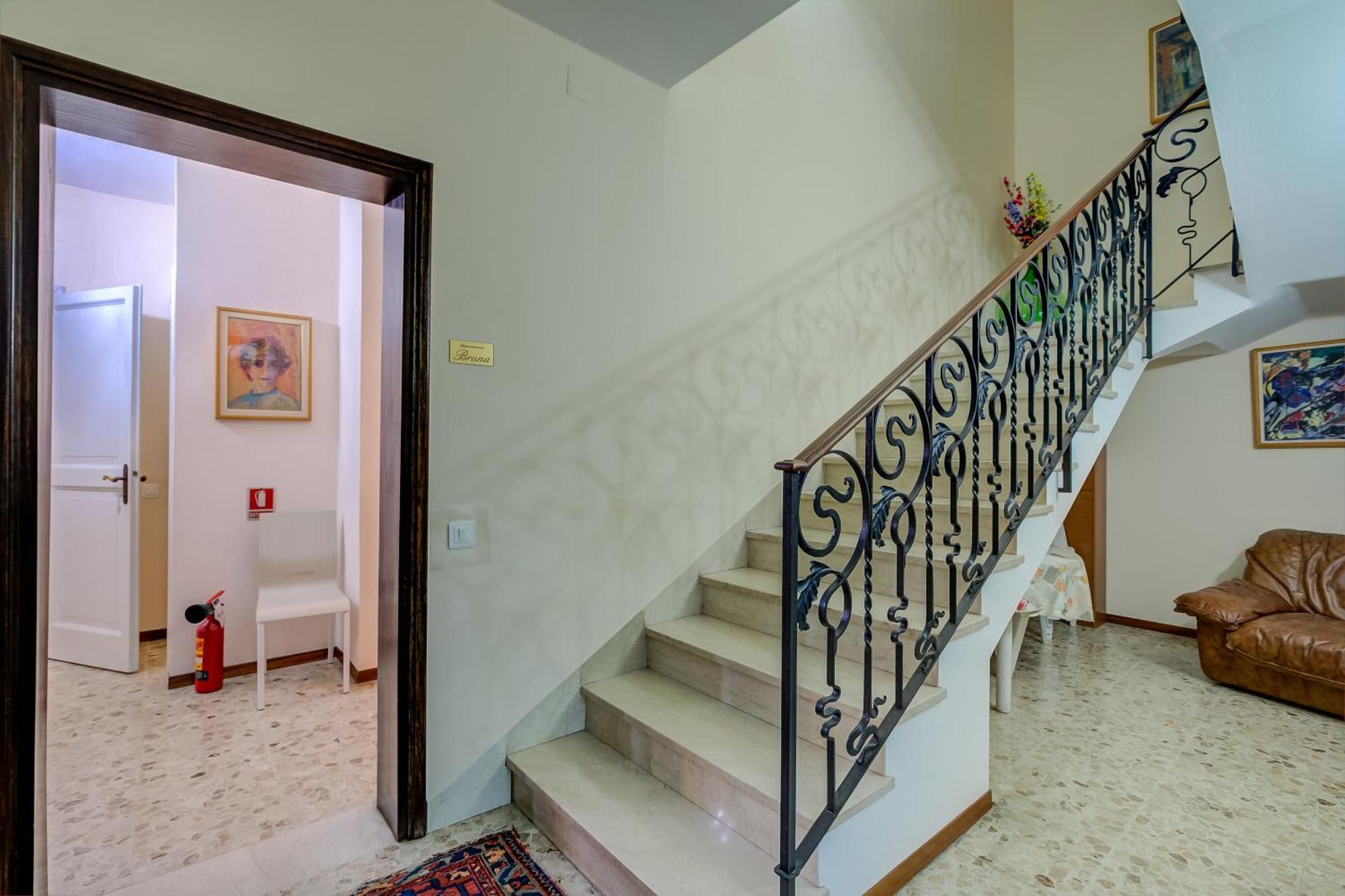 Villa Alberti 900M From Garda Lake Salò Eksteriør billede